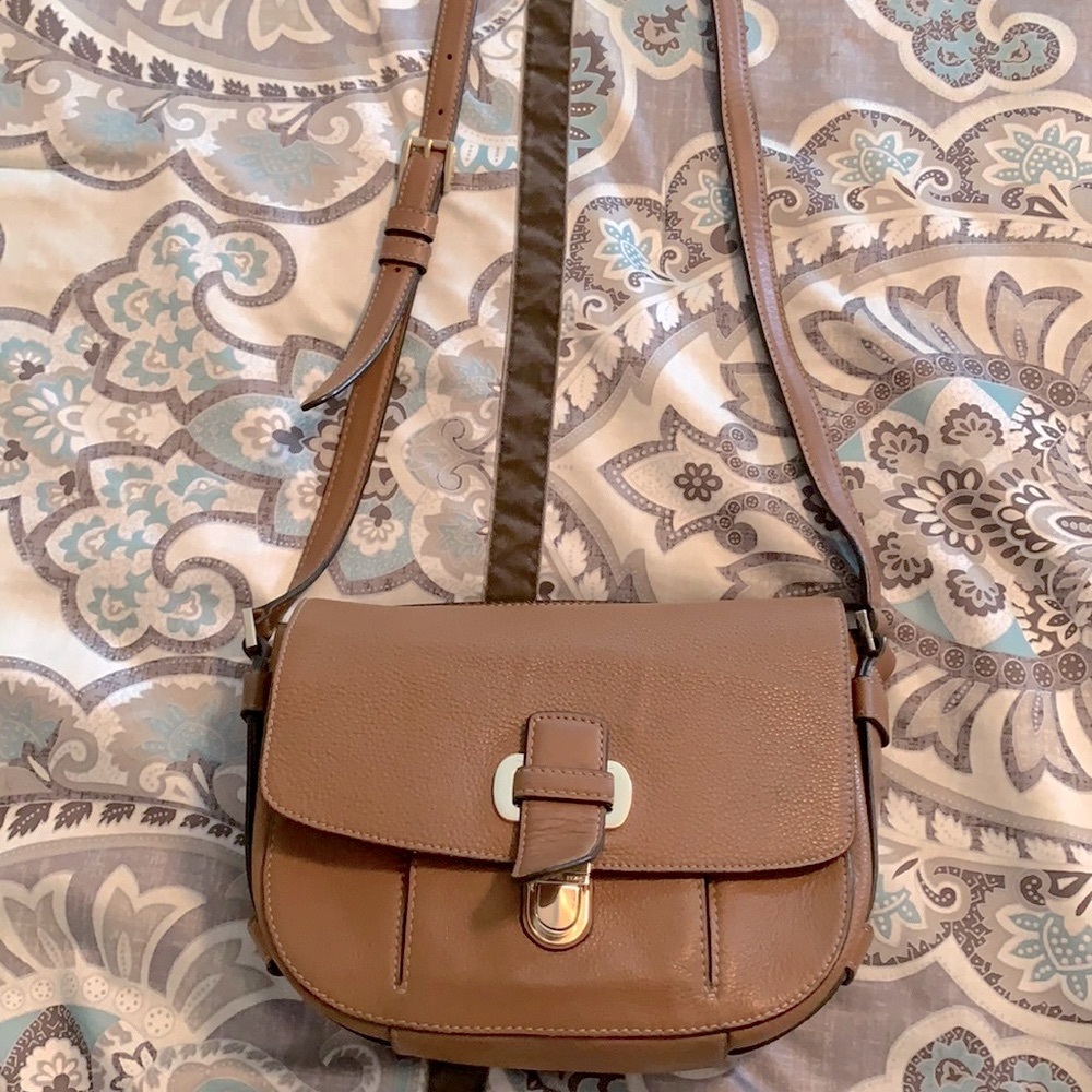 Michael Kors Pebbled Leather Shoulder Bag EUC